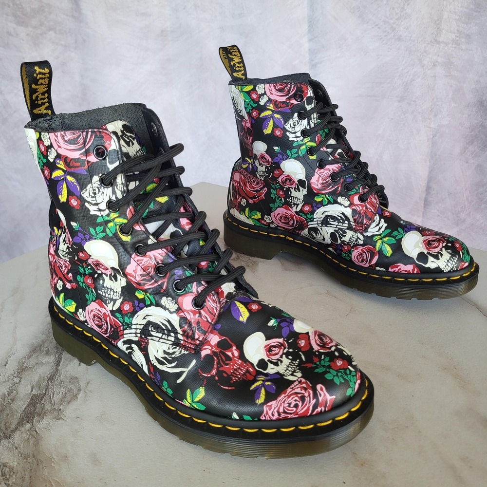 Dr Martens 1460 Pascal Rose Boots Womens Size 10 Black Floral Skull Lace Up